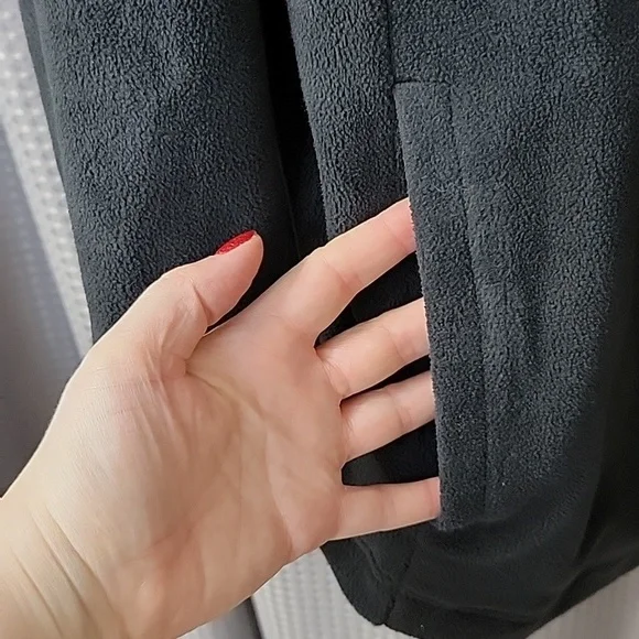 NWT Nike Therma-FIT One Shaw Collar Sweater Fleece Top 2X - Picture 4 of 6